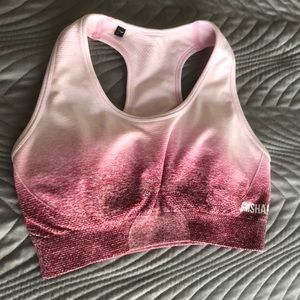 Gymshark Tops - GYMSHARK ombré sports bra Gymshark Tops - GYMSHARK ombré sports bra